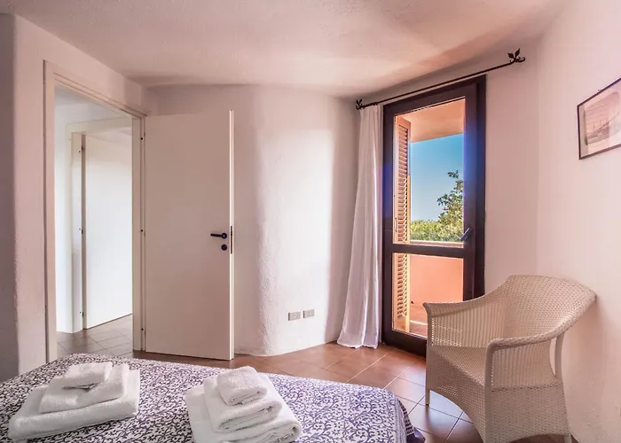 Guesthost - Cala Flores Gem - Sea View Lovely Appartement