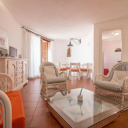 Guesthost - Cala Flores Gem - Sea View Lovely شقة *