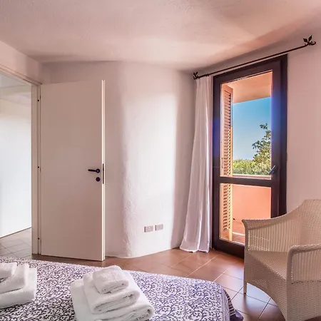 Guesthost - Cala Flores Gem - Sea View Lovely شقة
